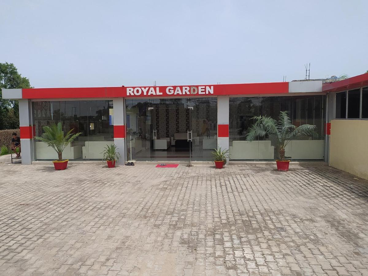 Oyo 82476 Royal Garden Ghaziabad Exterior foto